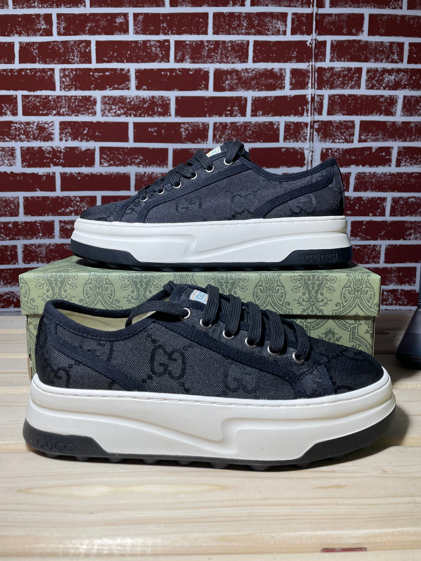 Gucci GG Sneaker 'Interlocking G - ' Black-White '