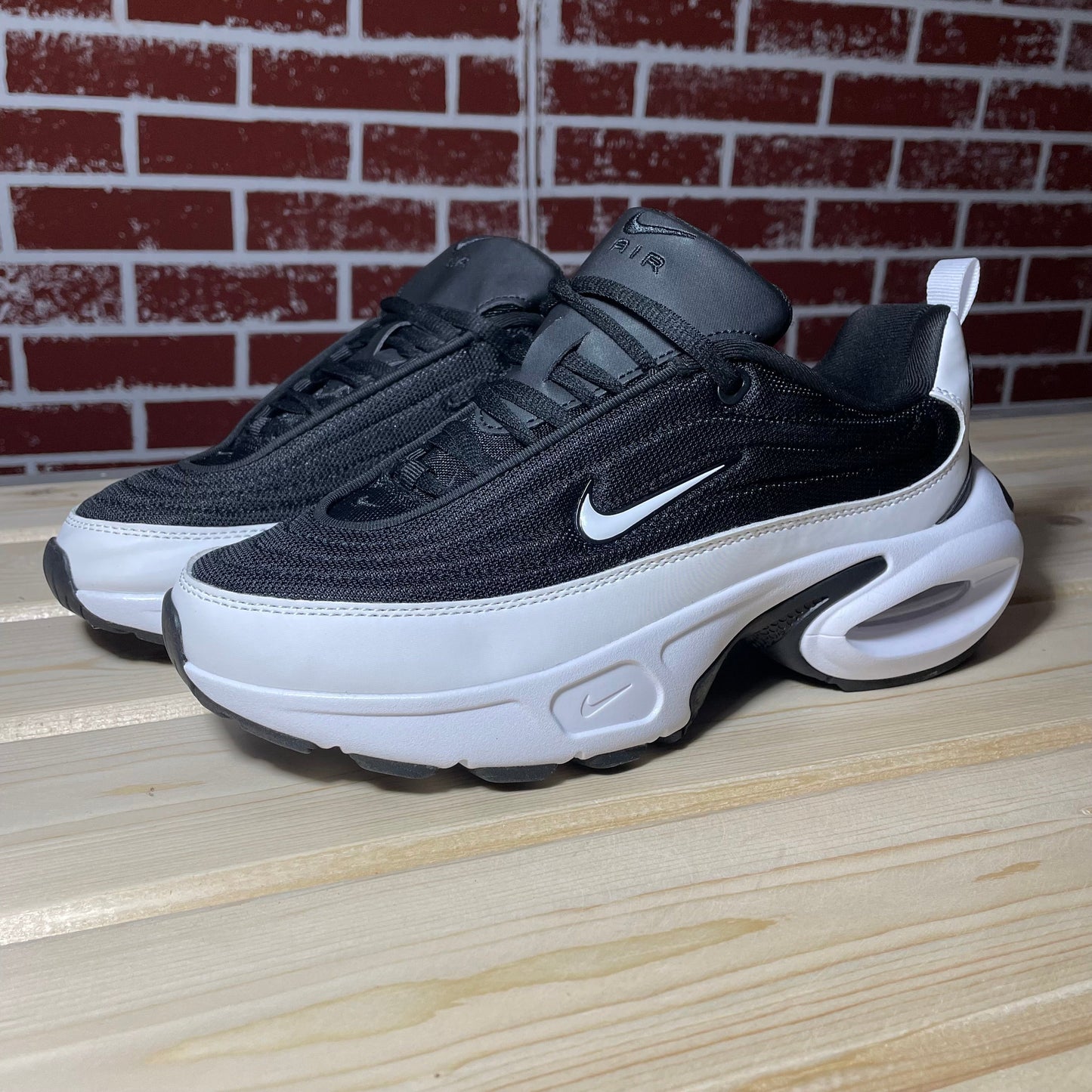 Nike Air Max Portal black & white