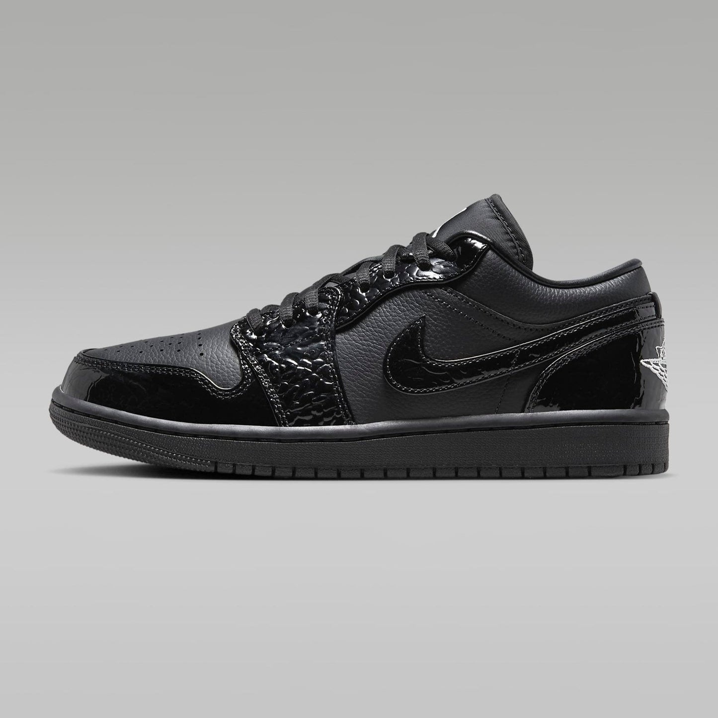Air Jordan 1 Low Metallic Black
