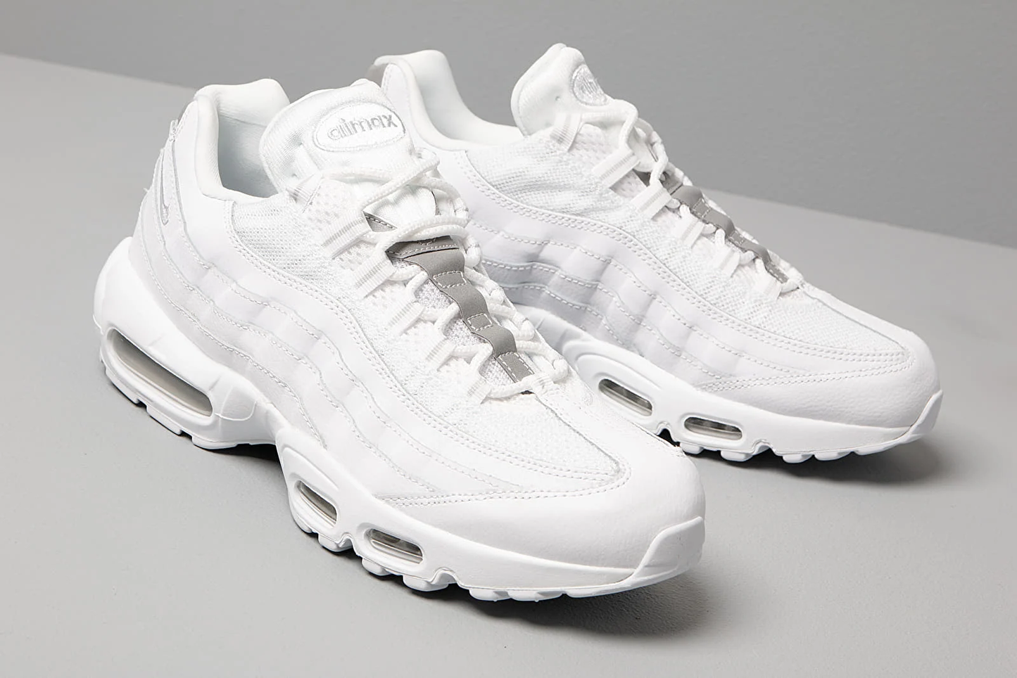 Nike Air Max 95 Triple White