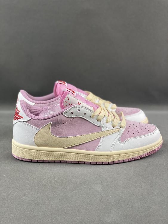 Air Jordan 1 Low OG SP 'Sail Shy Pink'