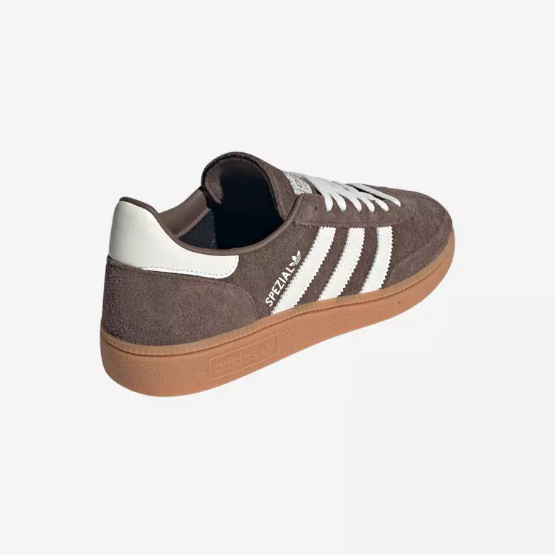Handball Spezial Sporty & Rich Brown
