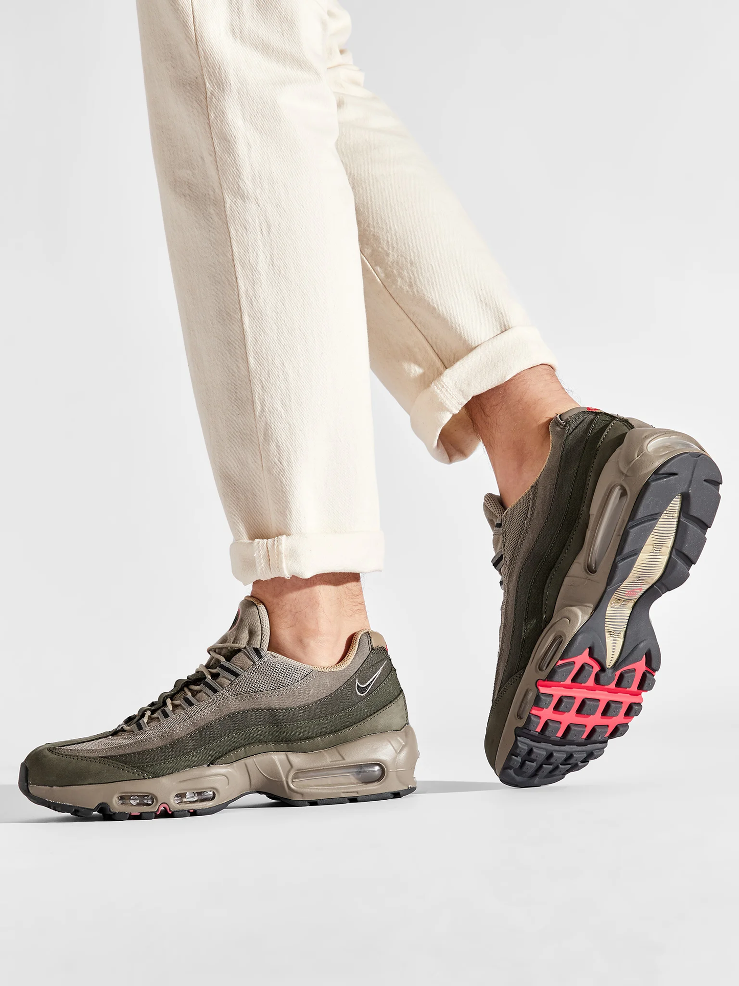 Nike Air Max 95 SE MEDIUM OLIVE