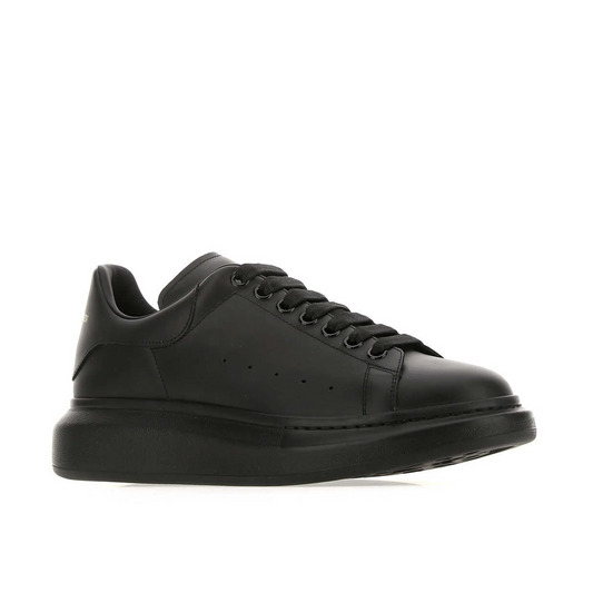 Alexander McQueen Oversized sneakers ALL BLACK