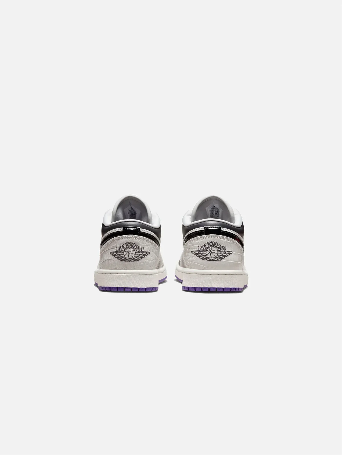 NIKE Air Jordan 1 Low SE "Punk Rock"
