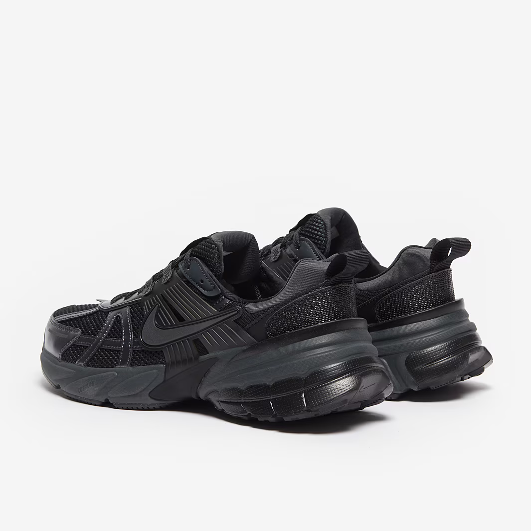 Nike Sportswear V2K Run