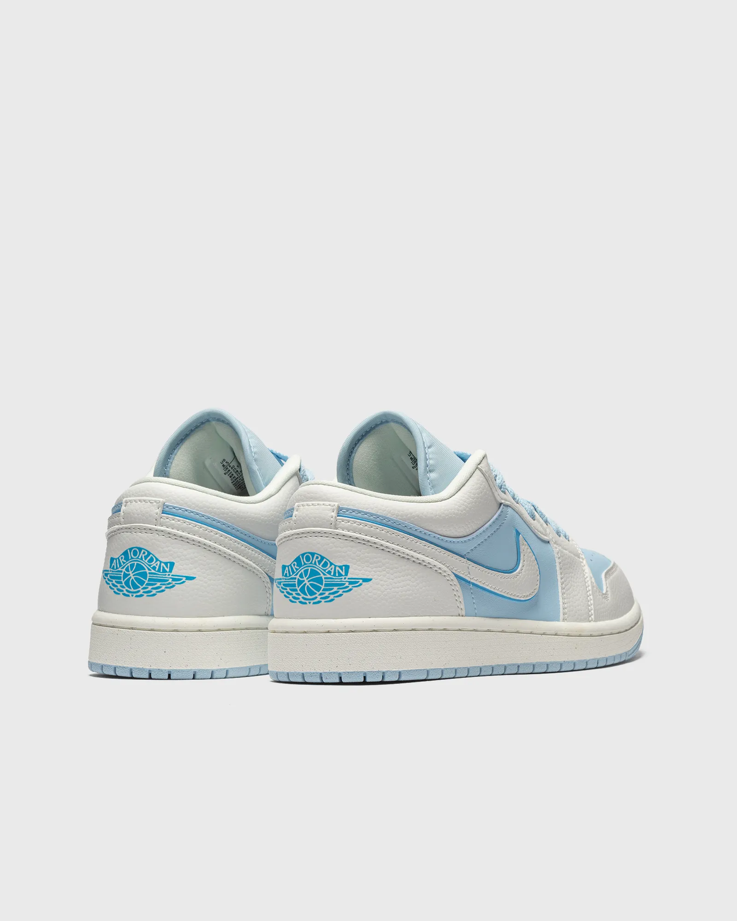 Air Jordan 1 Low SE 'Ice Blue'