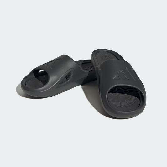 claquette Adidas dark black sandals