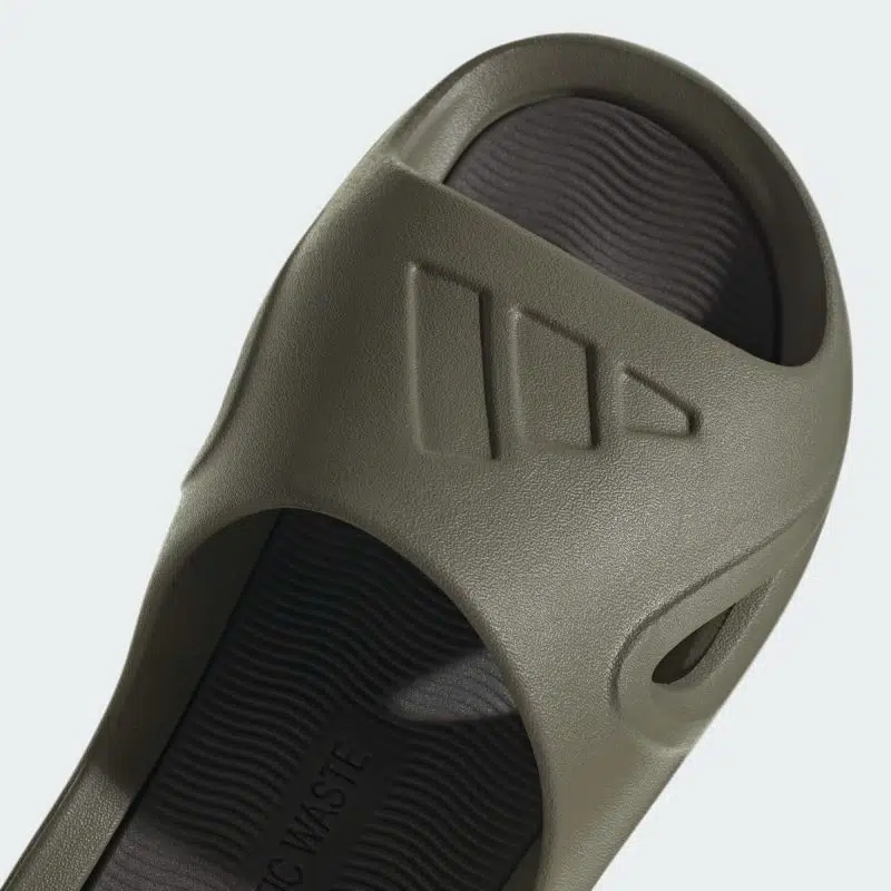 claquette Adidas forest green sandals
