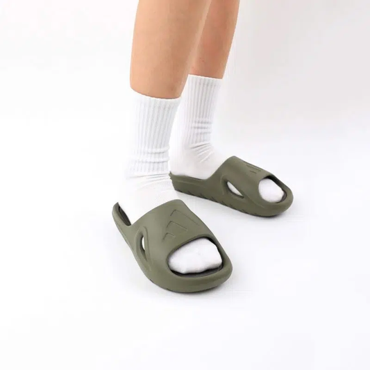 claquette Adidas forest green sandals