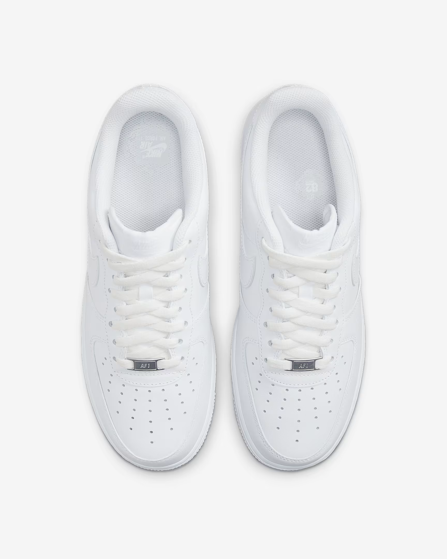 NIKE AIR FORCE 1 TRIPLE WHITE