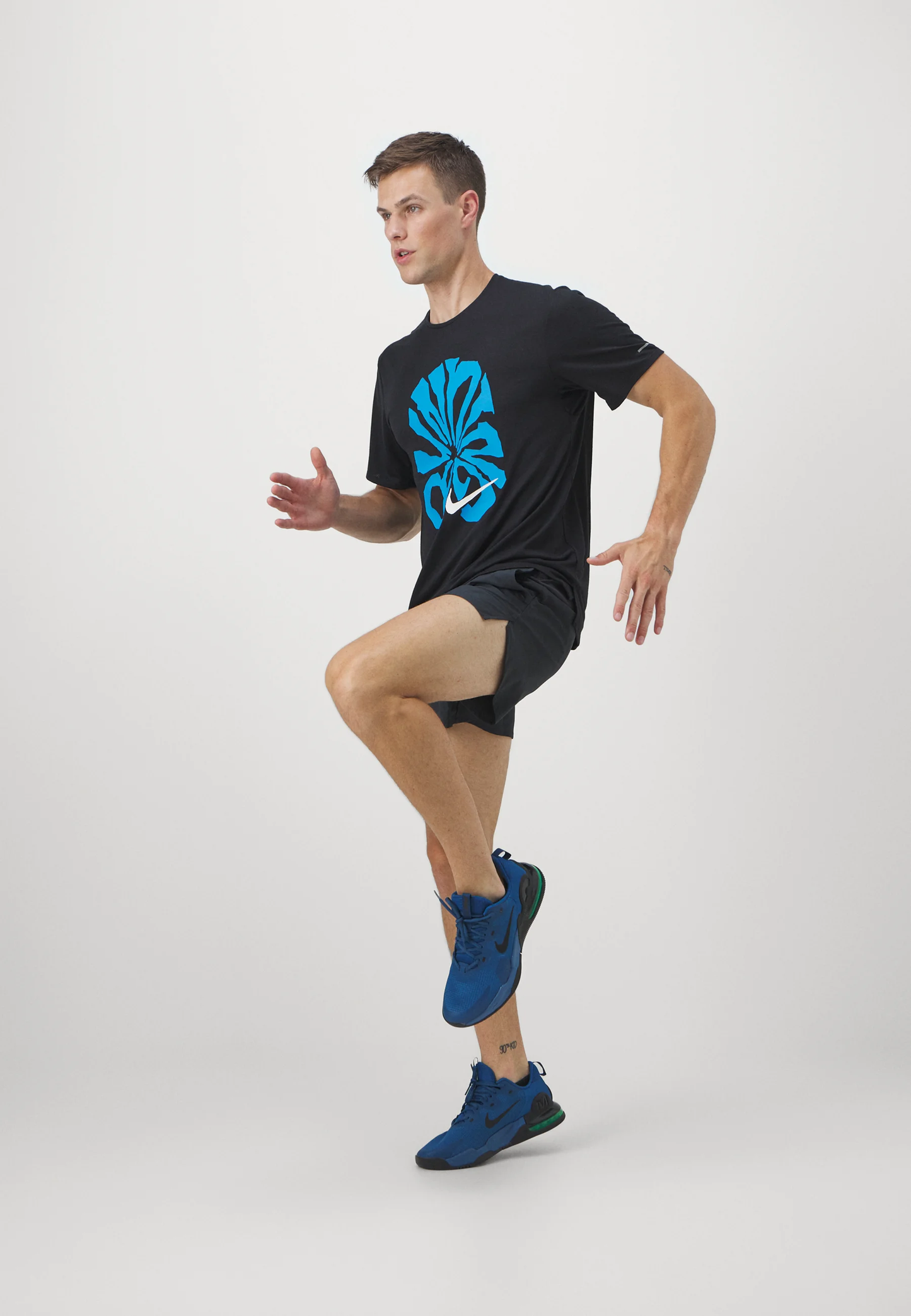 T-shirt Nike Rise energy