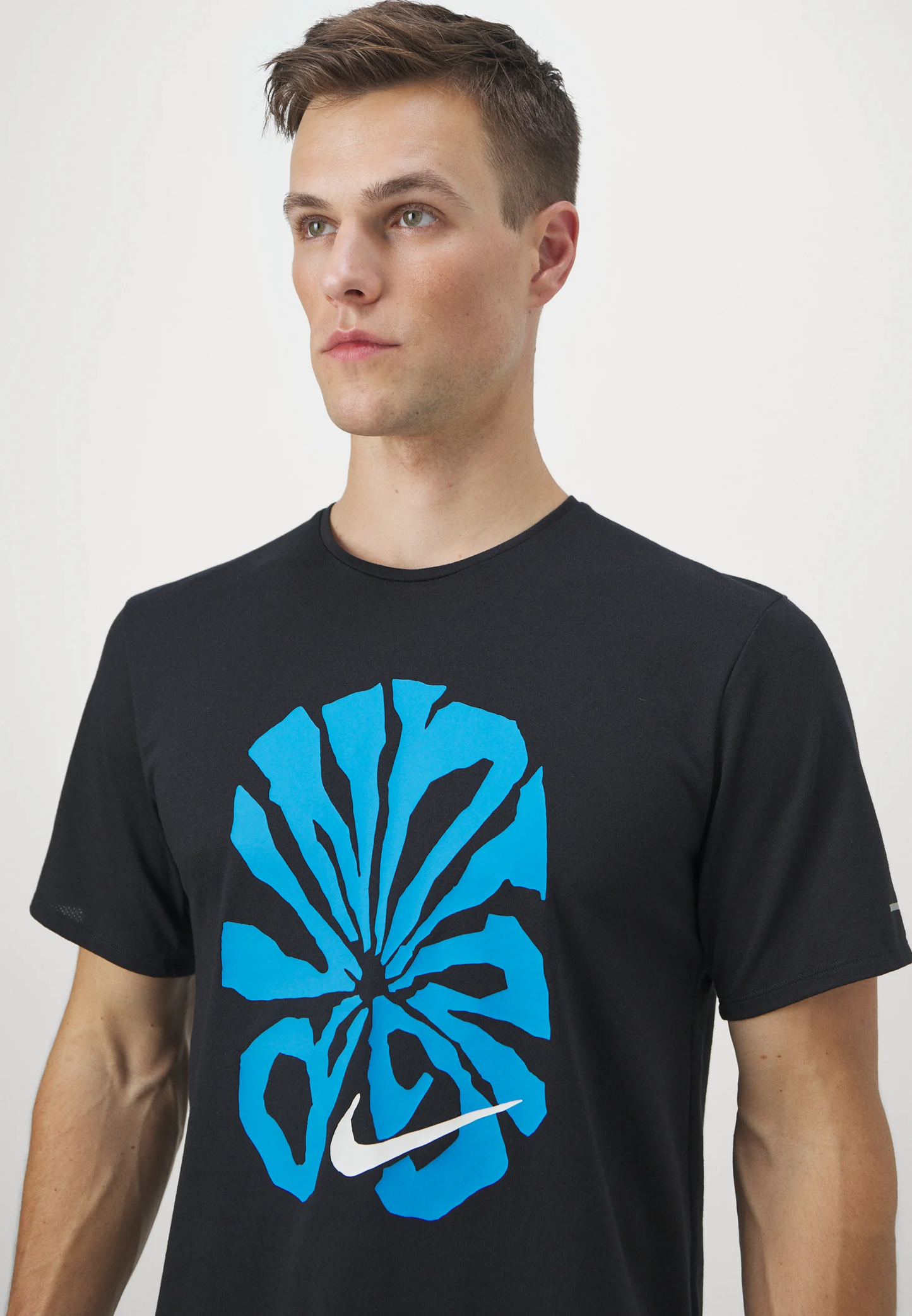 T-shirt Nike Rise energy
