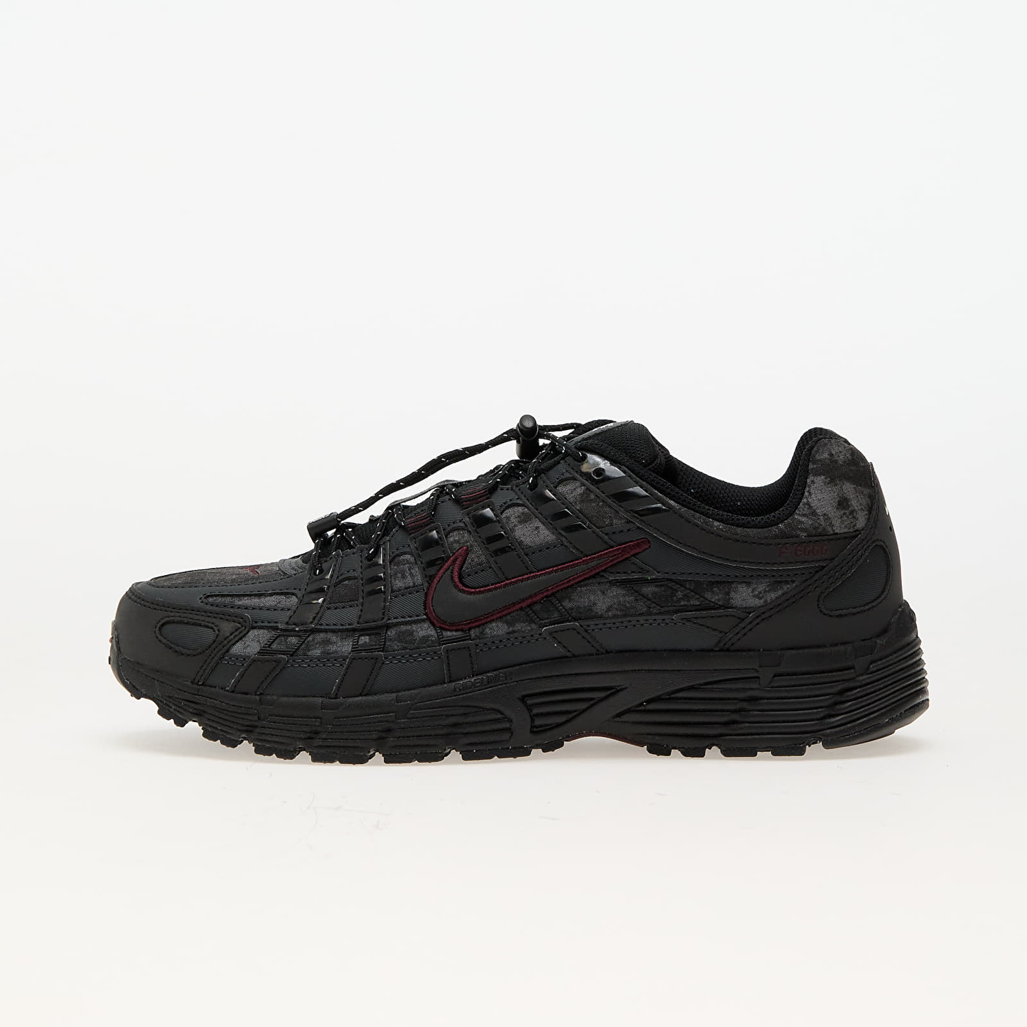 Nike W P-6000 black-red military