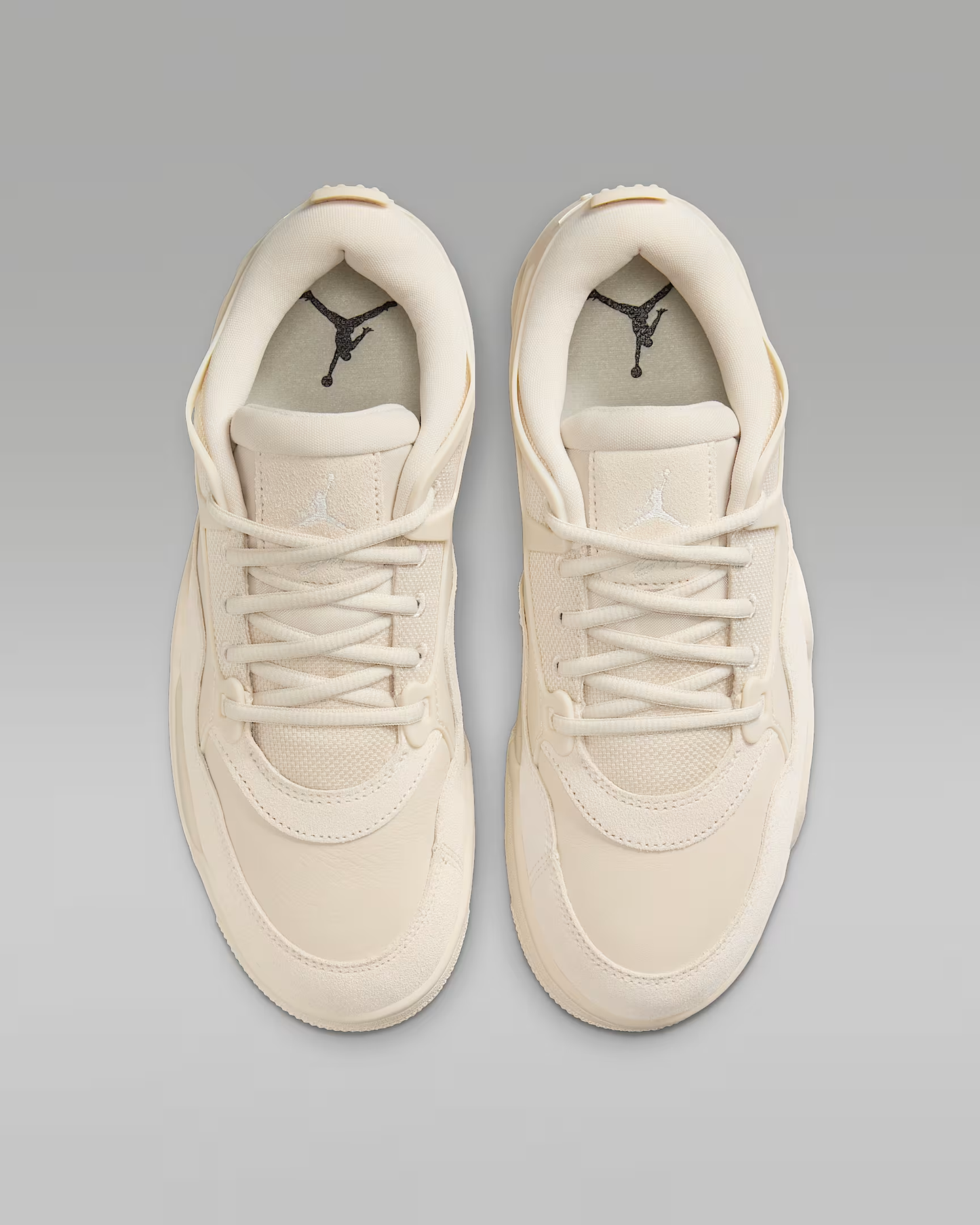 Nike Air Jordan 4 Remastered beige