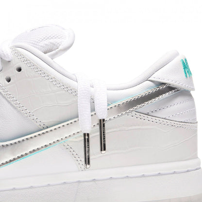 Nike SB Dunk Low Diamond Supply Co White Diamond