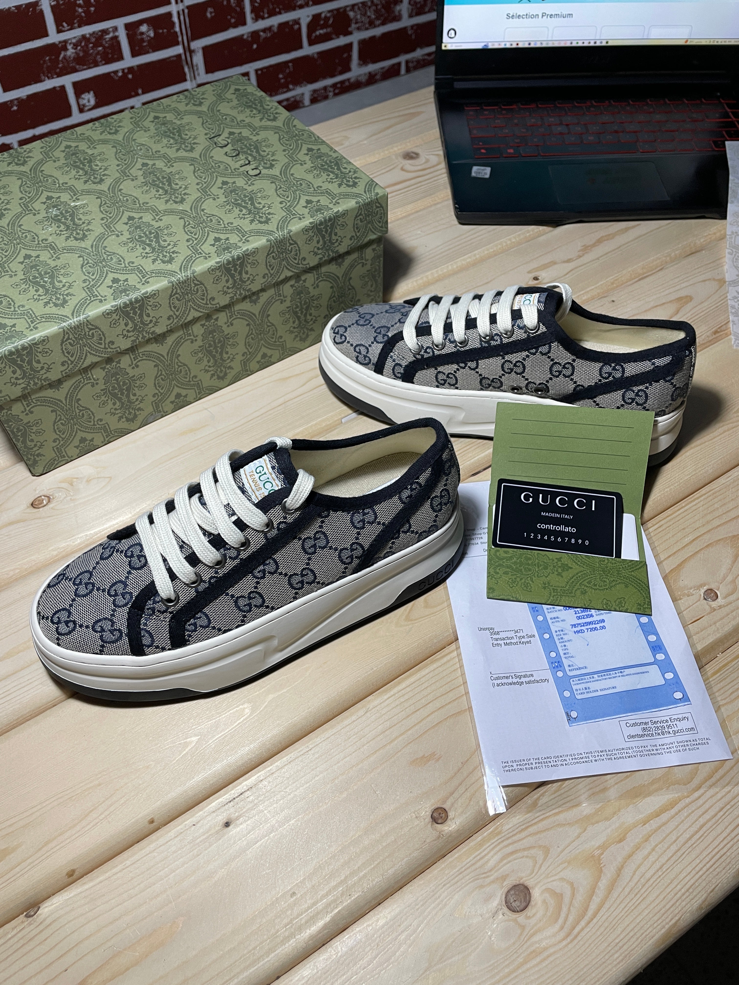 Gucci GG Sneaker 'Interlocking G - ' Marine blue - white soles '