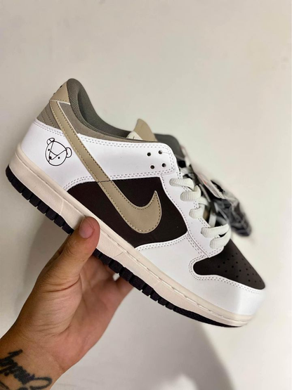 Otomo katsuhiro x NlK£ SB Dunk Low White Mocha’
