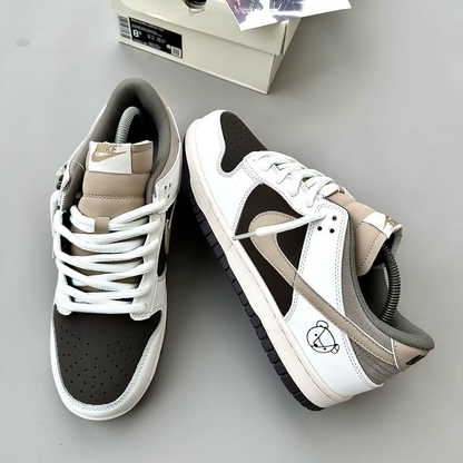 Otomo katsuhiro x NlK£ SB Dunk Low White Mocha’