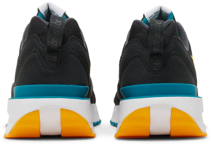 Nike Air Max Dawn Smoke University