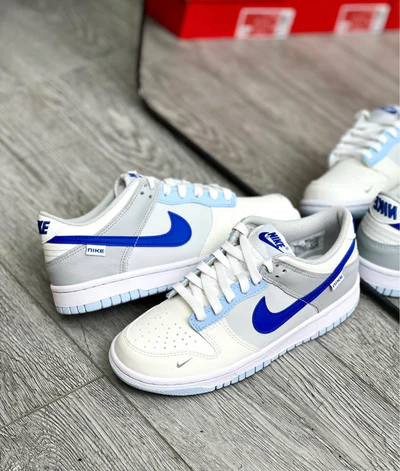 Nike Dunk Low Ivory Hyper Royal