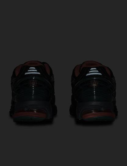 New Balance 1906R black-forest green