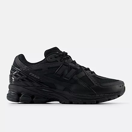New Balance 1906 all black