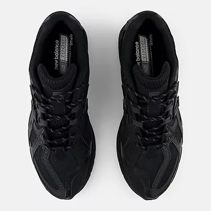 New Balance 1906 all black