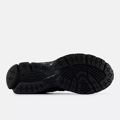 New Balance 1906 all black