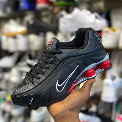 Nike Shox R4 black / red