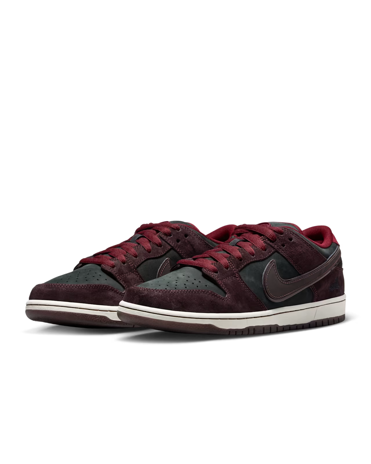 Nike SB Dunk Low Pro x Riot Skateshop Mahogany and Team Red