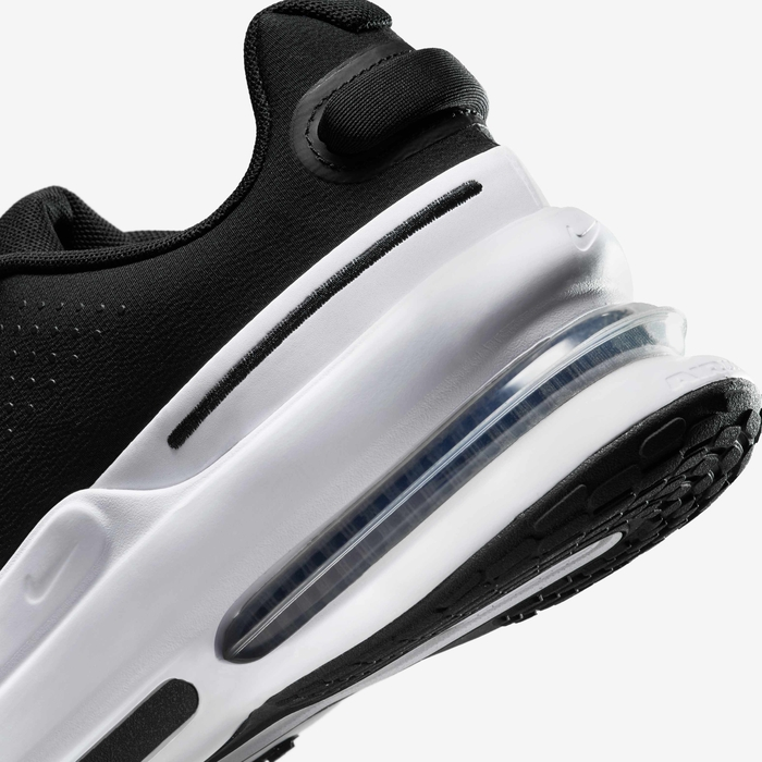 Nike Air Zoom Upturn SC