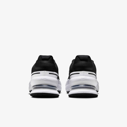 Nike Air Zoom Upturn SC