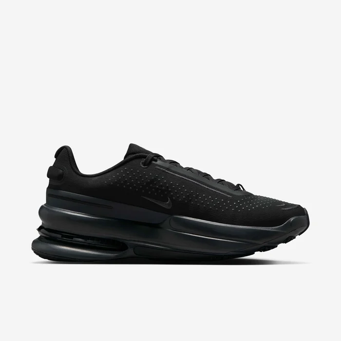 Nike Air Zoom Upturn SC all black