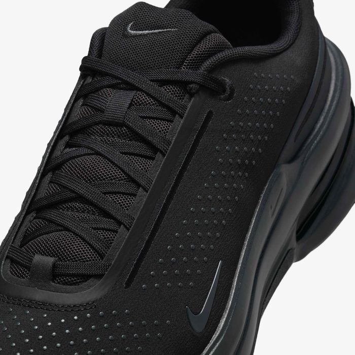 Nike Air Zoom Upturn SC all black