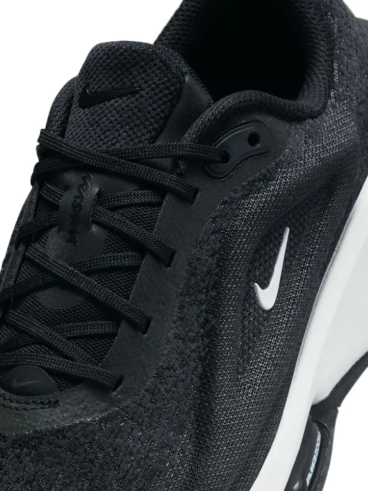 Nike Black-white Versair Gym Trainers