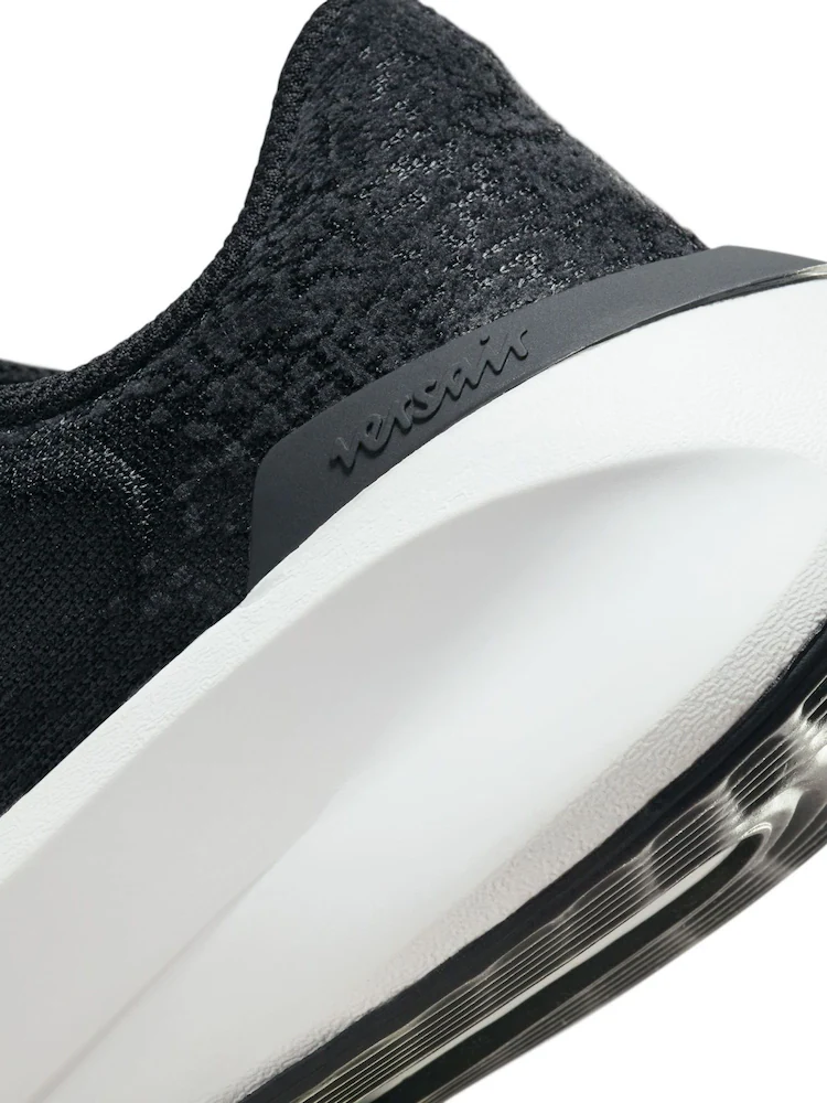 Nike Black-white Versair Gym Trainers