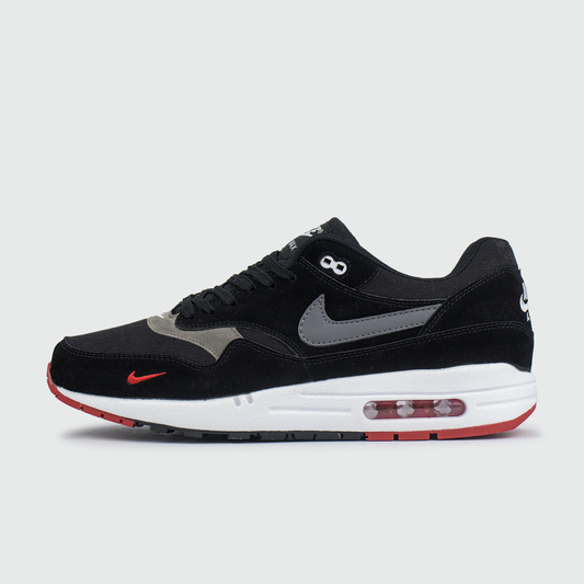 Nike Air Max 1 SUEDE BLACK / WHITE / RED