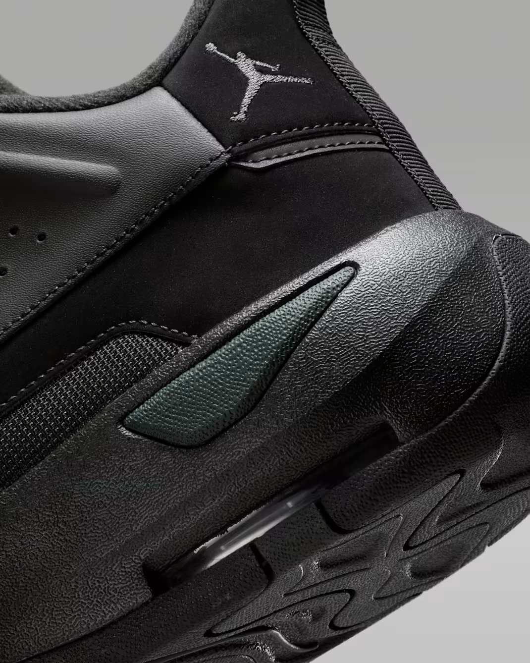 Jordan Max Aura 7 GS Noir / Anthracite