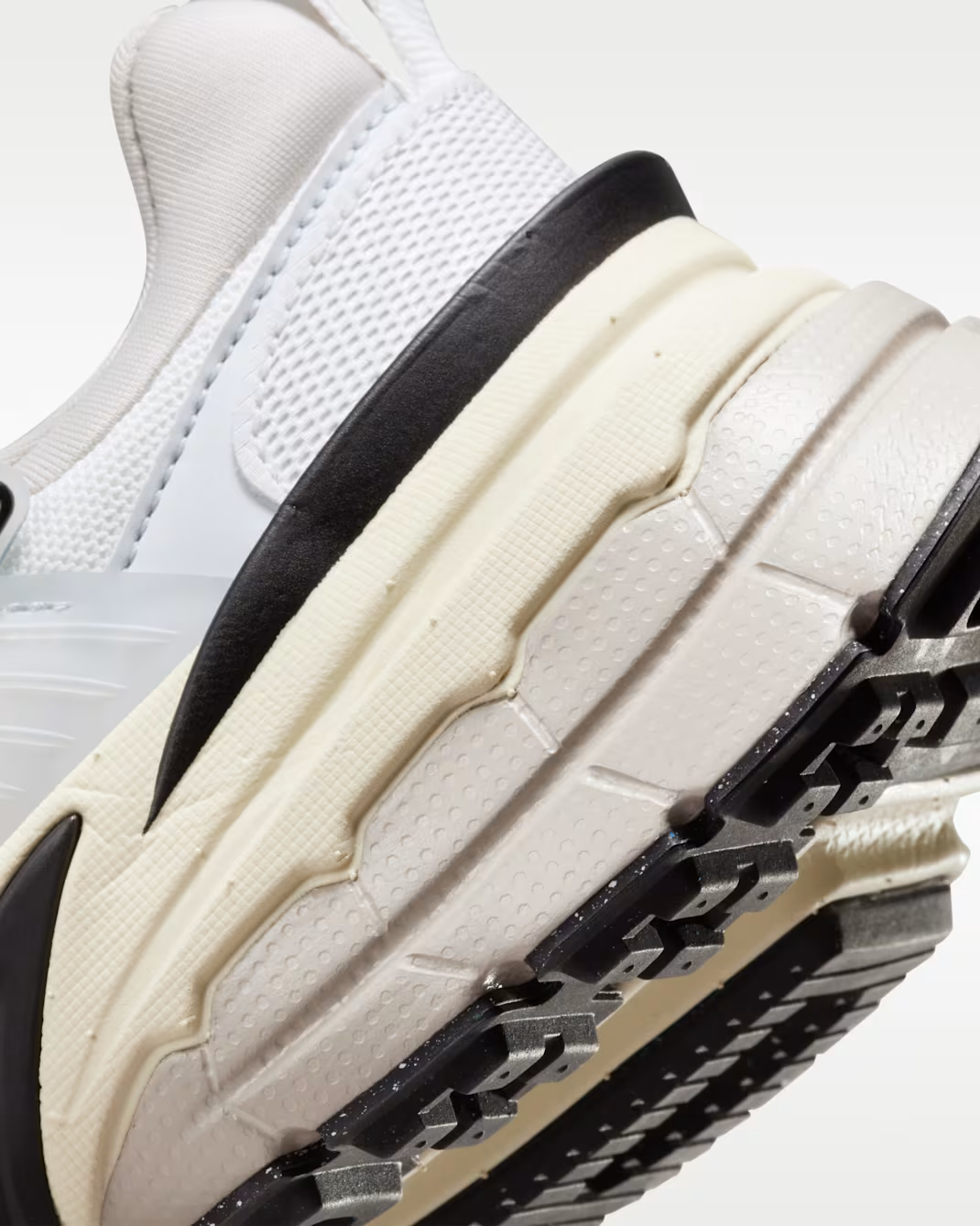 Nike V2K Summit White/Pure Platinum/Light Iron Ore/Metallic Silver