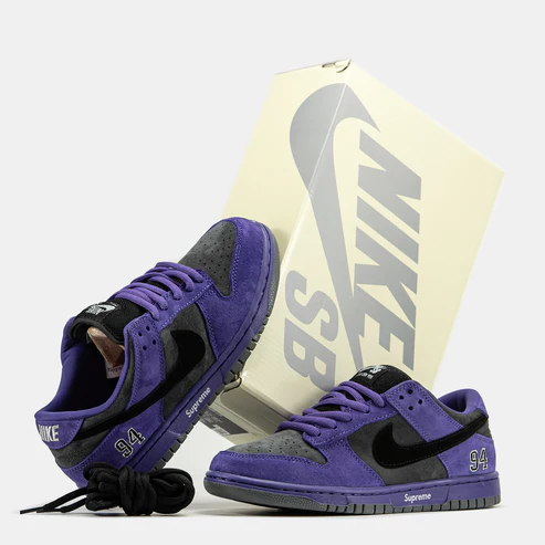Nike SB Dunk x Supreme purple -wolf grey