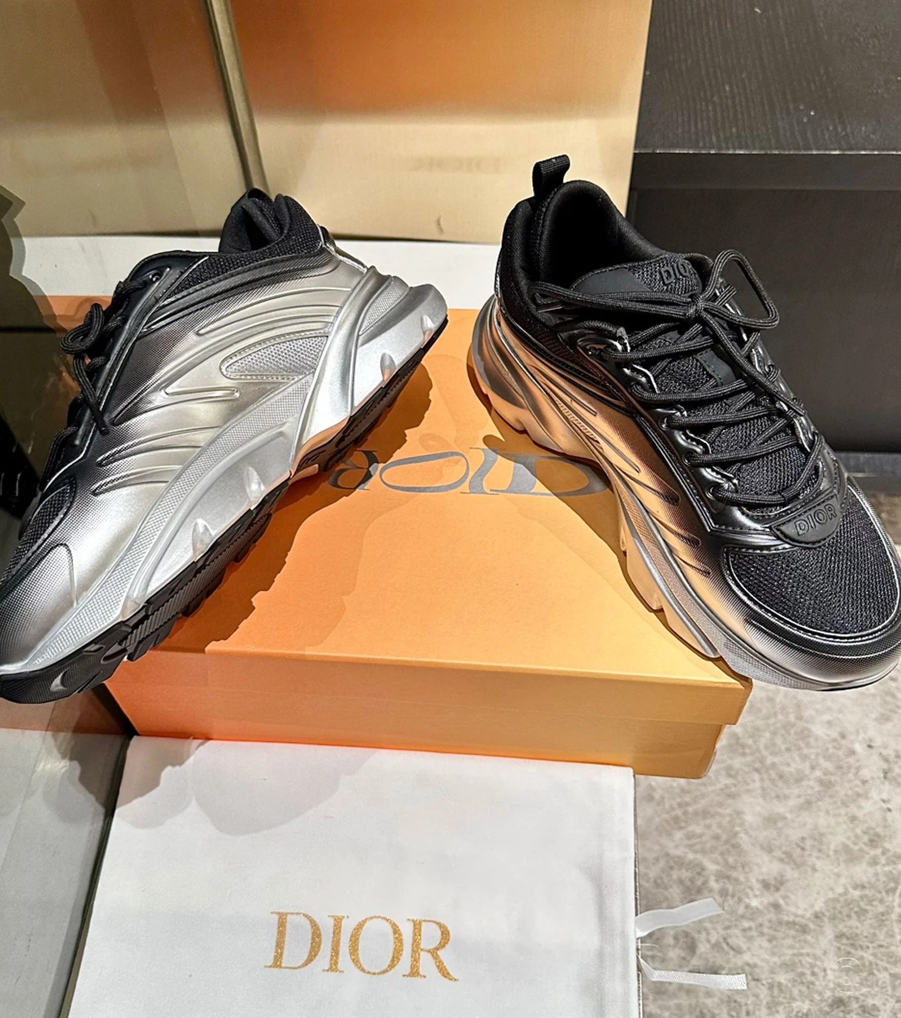 Sneaker B44 Blade DIOR AND LEWIS HAMILTON